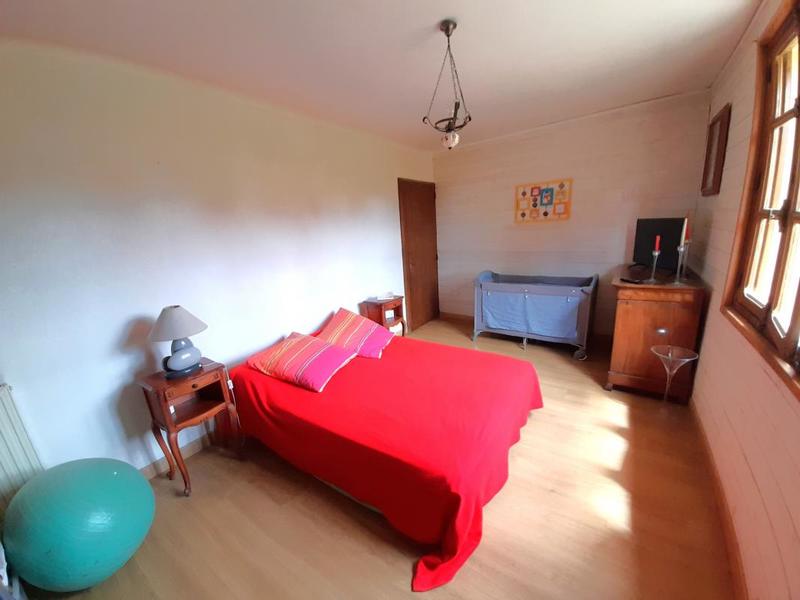 Maison - 261 m² - 9 pièces