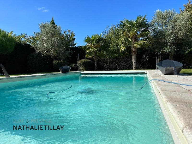 Maison - 183 m² - 6 pièces