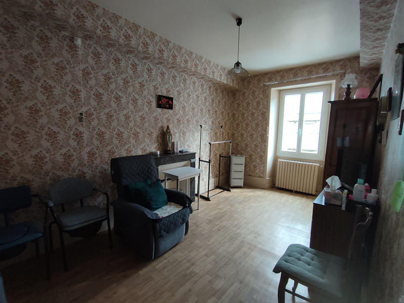 Maison - 140 m² - 6 pièces