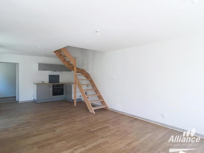 Maison de village - 400 m² - 14 pièces