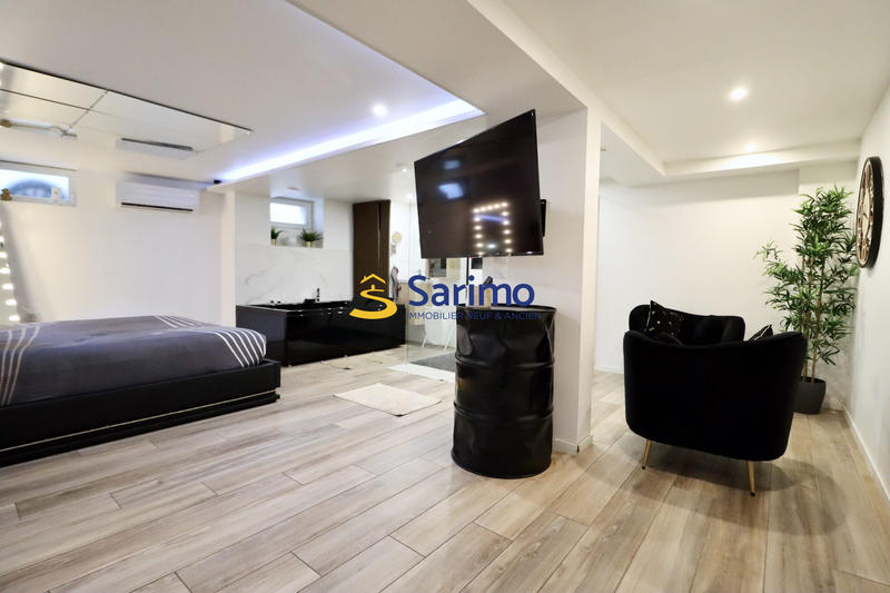 Appartement - 49 m² - 2 pièces