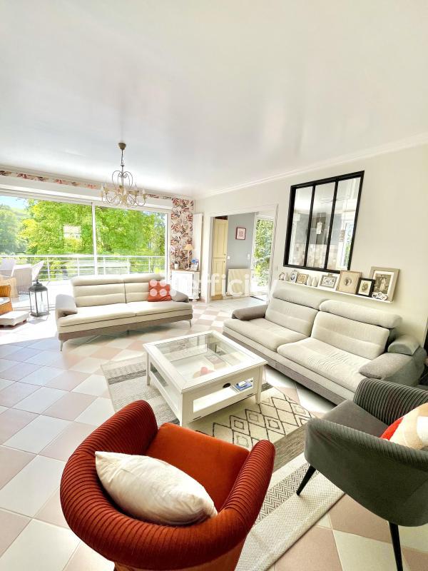 Maison - 155 m² - 7 pièces