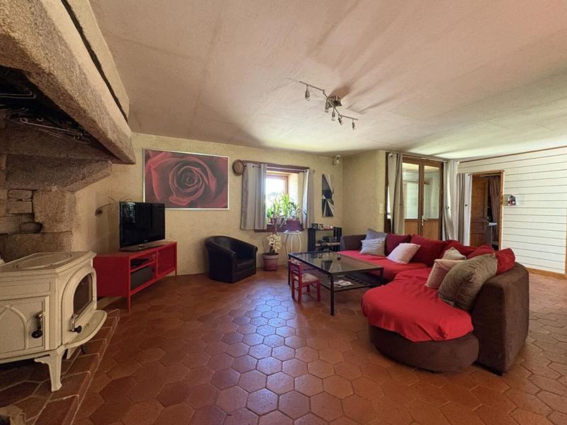 Maison - 138 m² - 5 pièces