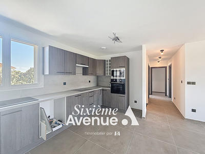 Maison - 126 m² - 5 pièces