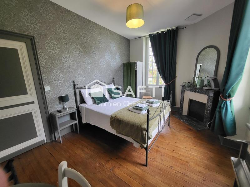 Propriété - 400 m² - 15 pièces