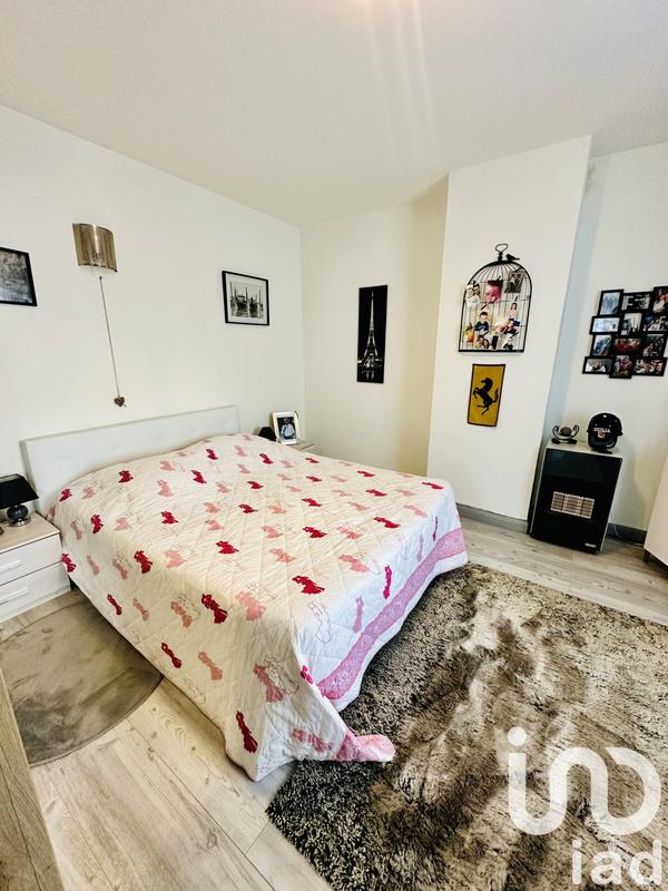 Maison - 95 m² - 5 pièces