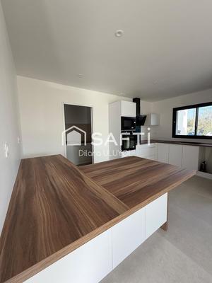 Maison - 127 m² - 7 pièces