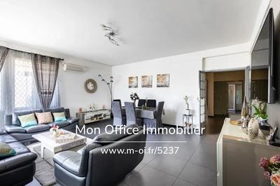 Appartement - 101 m² - 4 pièces