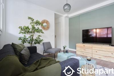 Chambre - 10 m² - 1 pièce