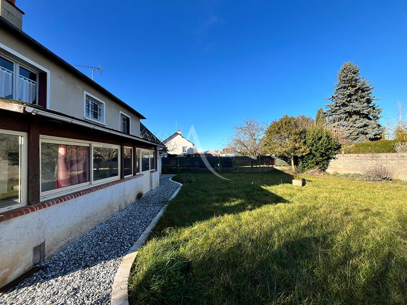 Maison - 83 m² - 4 pièces