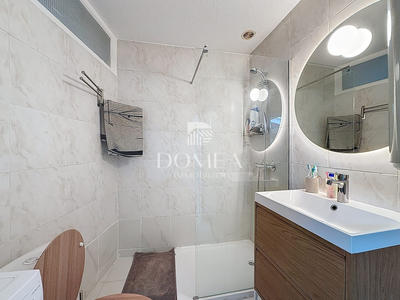 Appartement - 80 m² - 3 pièces