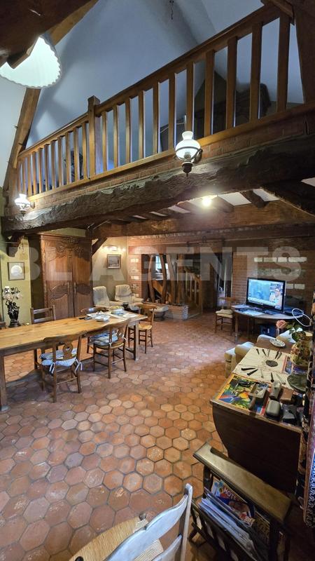 Maison - 150 m² - 4 pièces