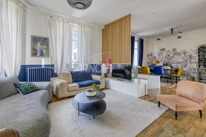 Maison - 148 m² - 7 pièces