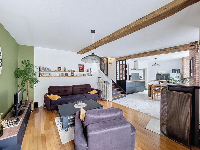 Maison - 90 m² - 5 pièces