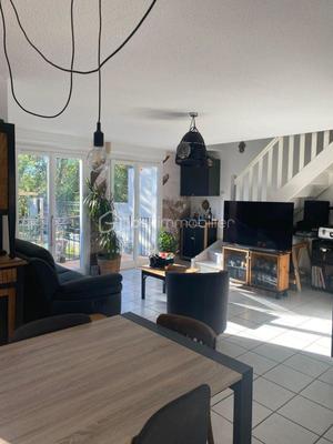 Maison - 89 m² - 4 pièces
