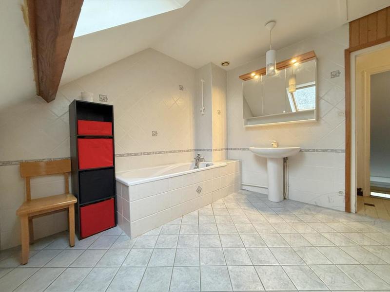 Maison - 160 m² - 7 pièces