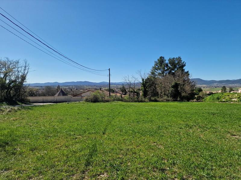 Terrain constructible - 1 170 m²