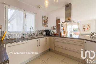 Maison - 168 m² - 7 pièces