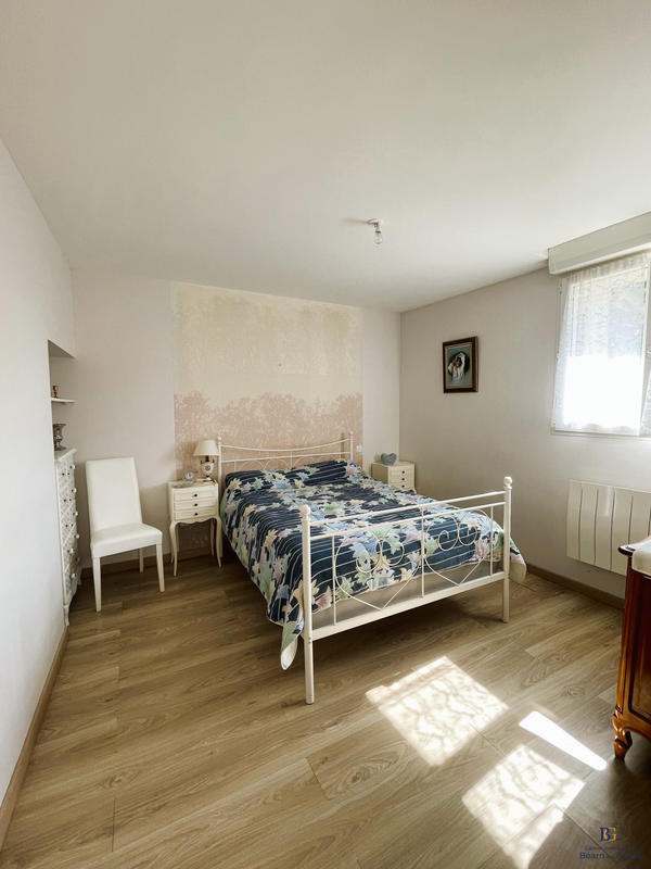 Maison - 161 m² - 5 pièces