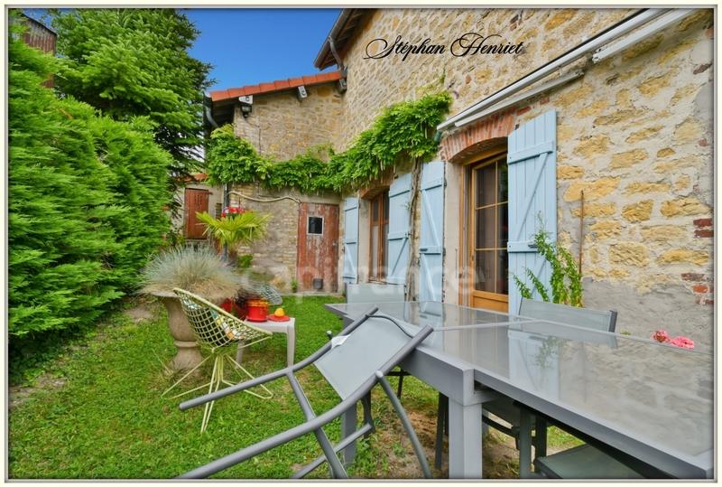 Maison de village - 156 m² - 5 pièces