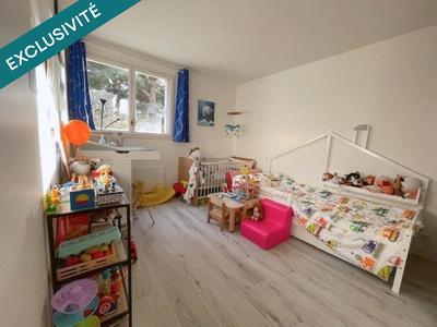 Appartement - 77 m² - 4 pièces