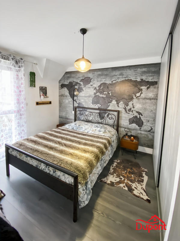 Maison - 97 m² - 4 pièces