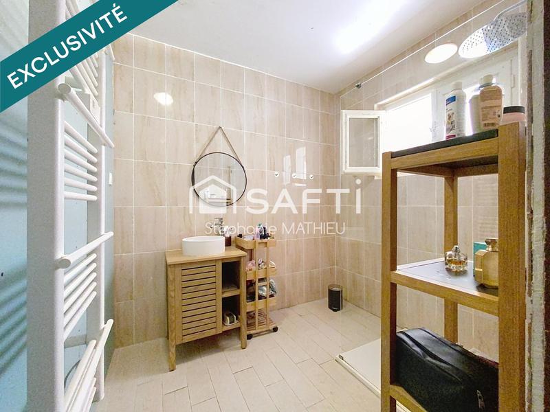 Maison - 245 m² - 8 pièces