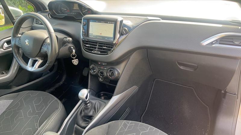 Peugeot 2008 1.5 BlueHDi 100 Active