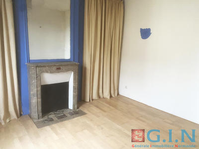 Maison - 170 m² - 9 pièces