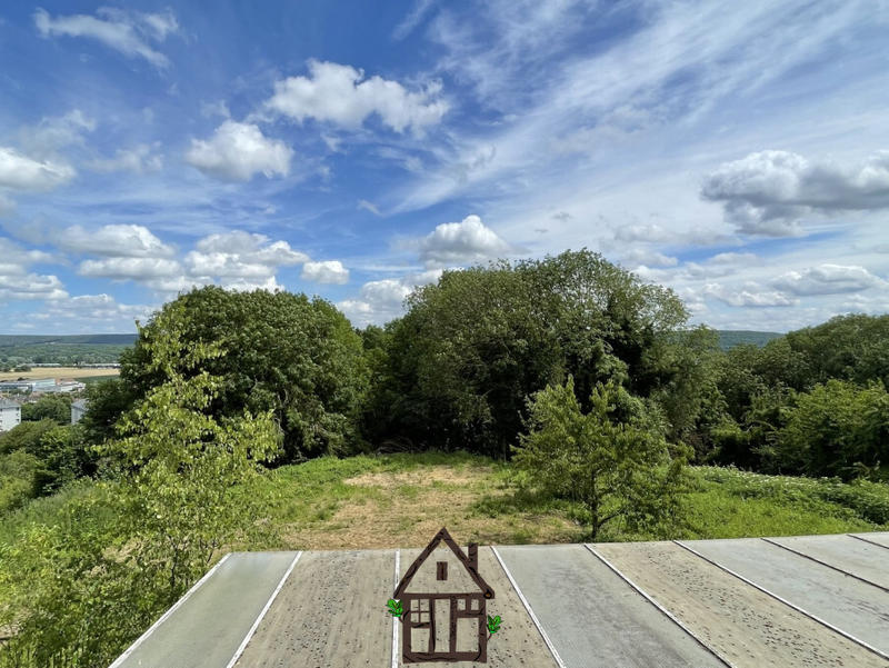 Maison - 270 m² - 16 pièces