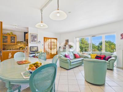 Maison - 176 m² - 4 pièces