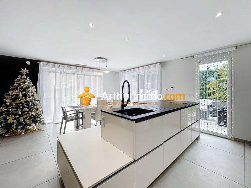 Maison - 128 m² - 6 pièces