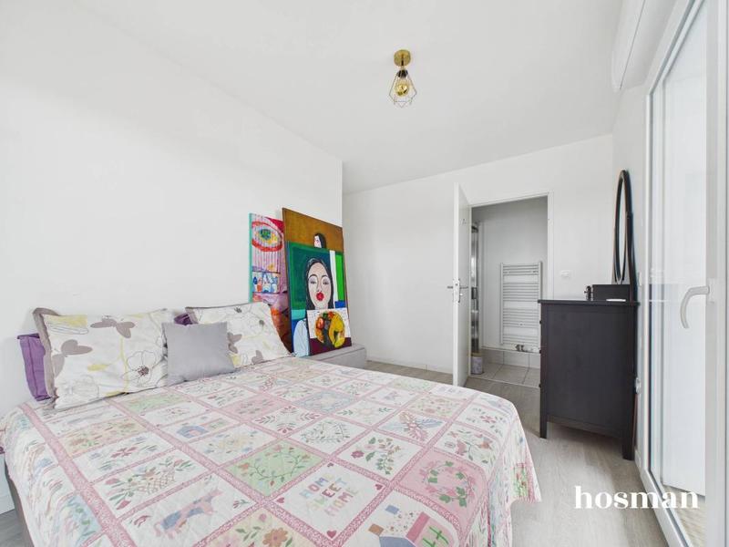 Appartement - 90 m² - 4 pièces