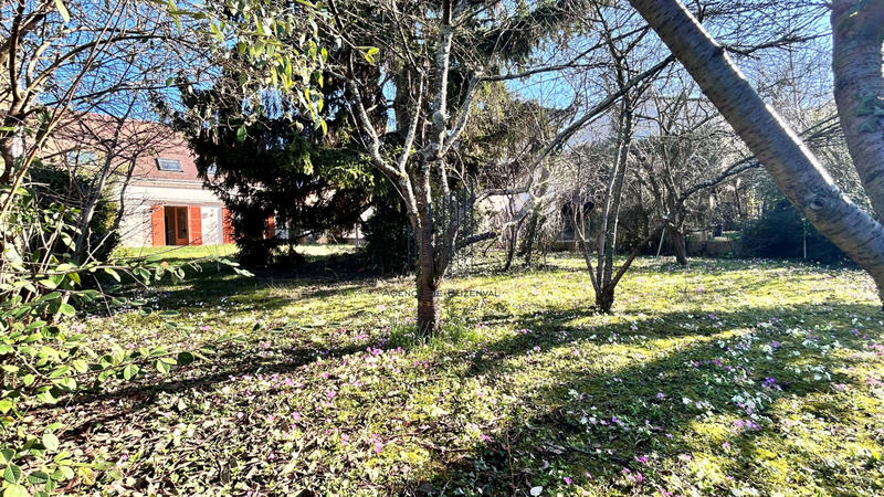 Maison - 162 m² - 8 pièces