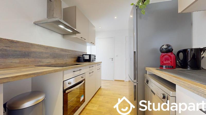 Chambre - 13 m² - 1 pièce