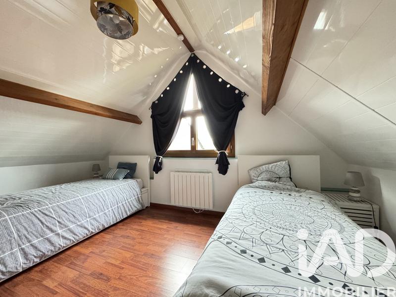 Maison - 195 m² - 6 pièces