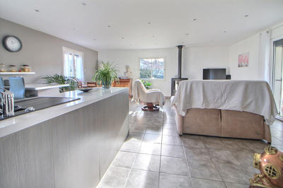 Maison - 113 m² - 6 pièces