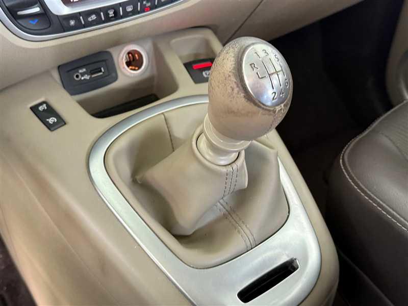 Renault Scénic III 1.9 Dci Privilege