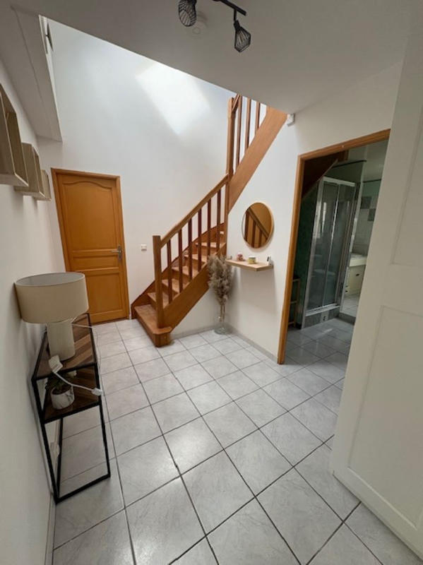 Maison - 134 m² - 11 pièces