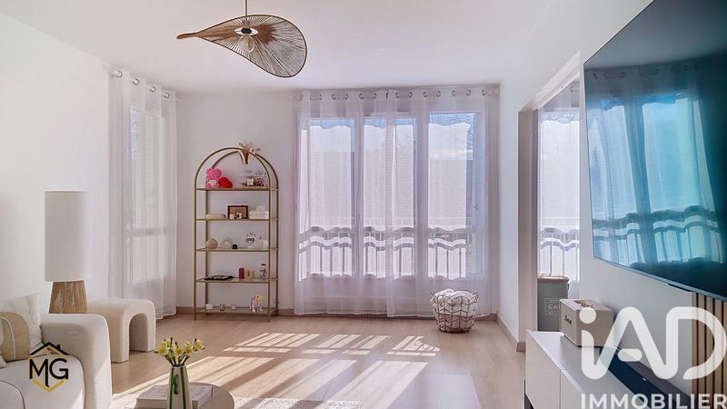 Appartement - 76 m² - 4 pièces