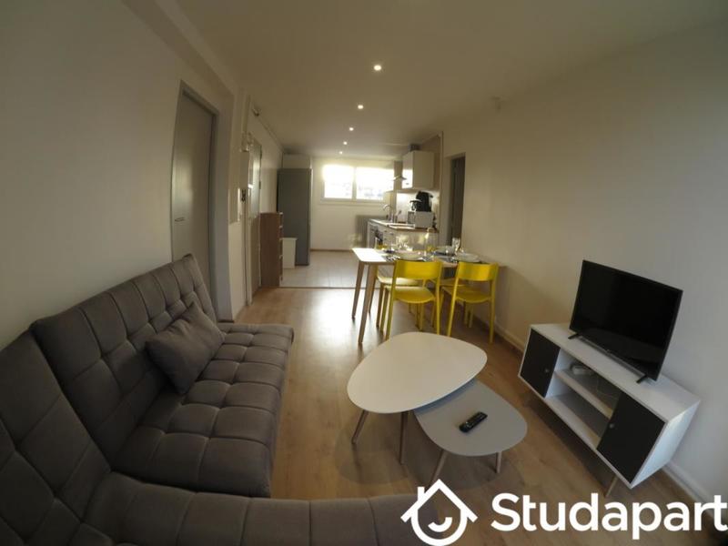 Chambre - 10 m² - 1 pièce