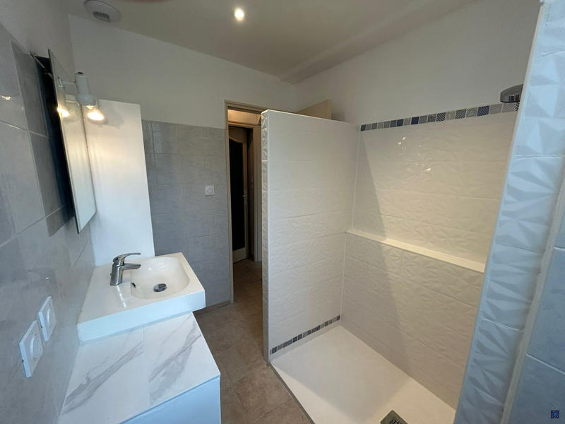 Maison ancienne - 107 m² - 4 pièces