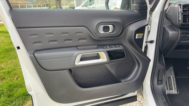 Citroën C5 Aircross I 1.6 Thp 224 Plug in Hybrid e-Eat8 Shine