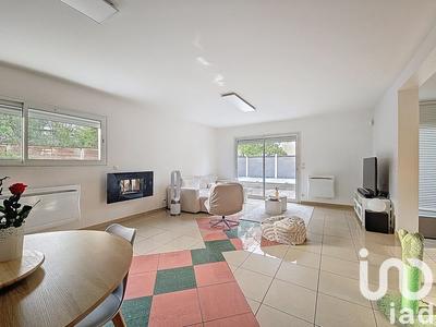 Maison - 200 m² - 7 pièces