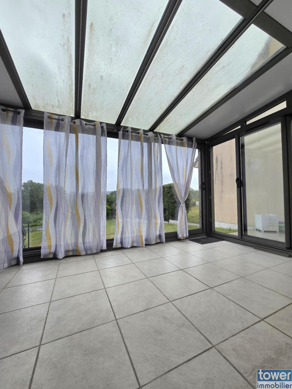 Maison - 160 m² - 9 pièces