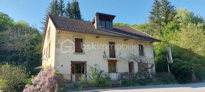 Immeuble - 337 m² - 18 pièces