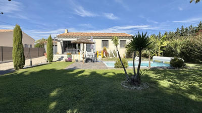 Maison - 93 m² - 4 pièces