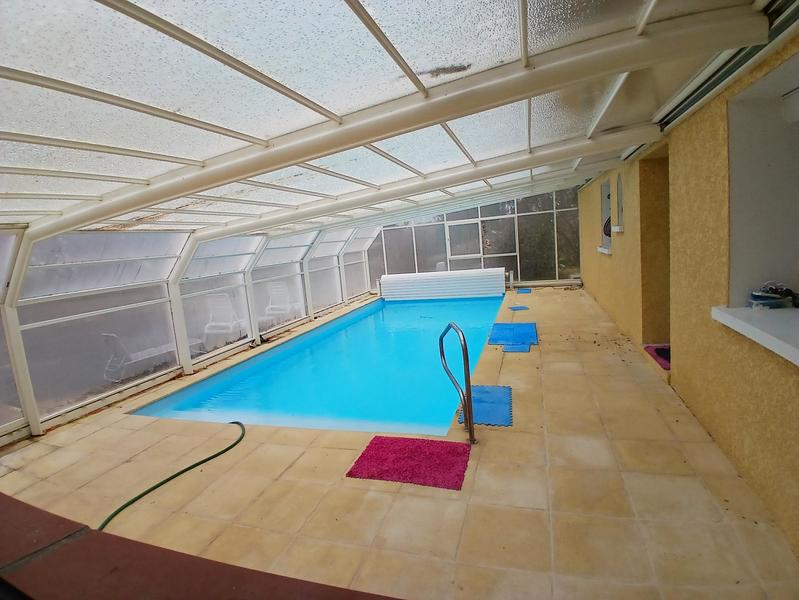 Maison de maîtres - 446 m² - 16 pièces