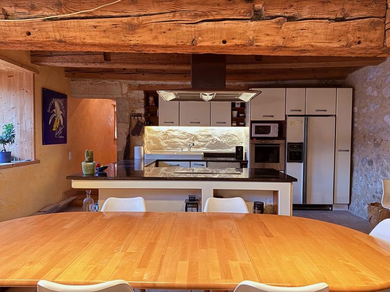 Maison - 203 m² - 8 pièces