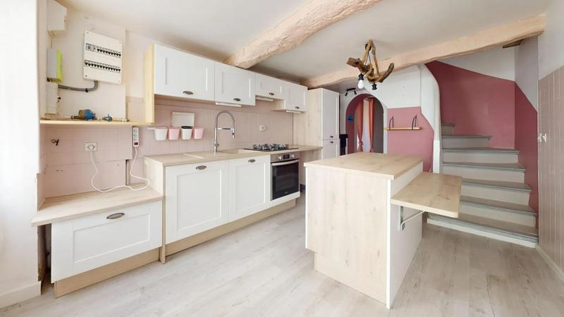 Maison de village - 81 m² - 5 pièces